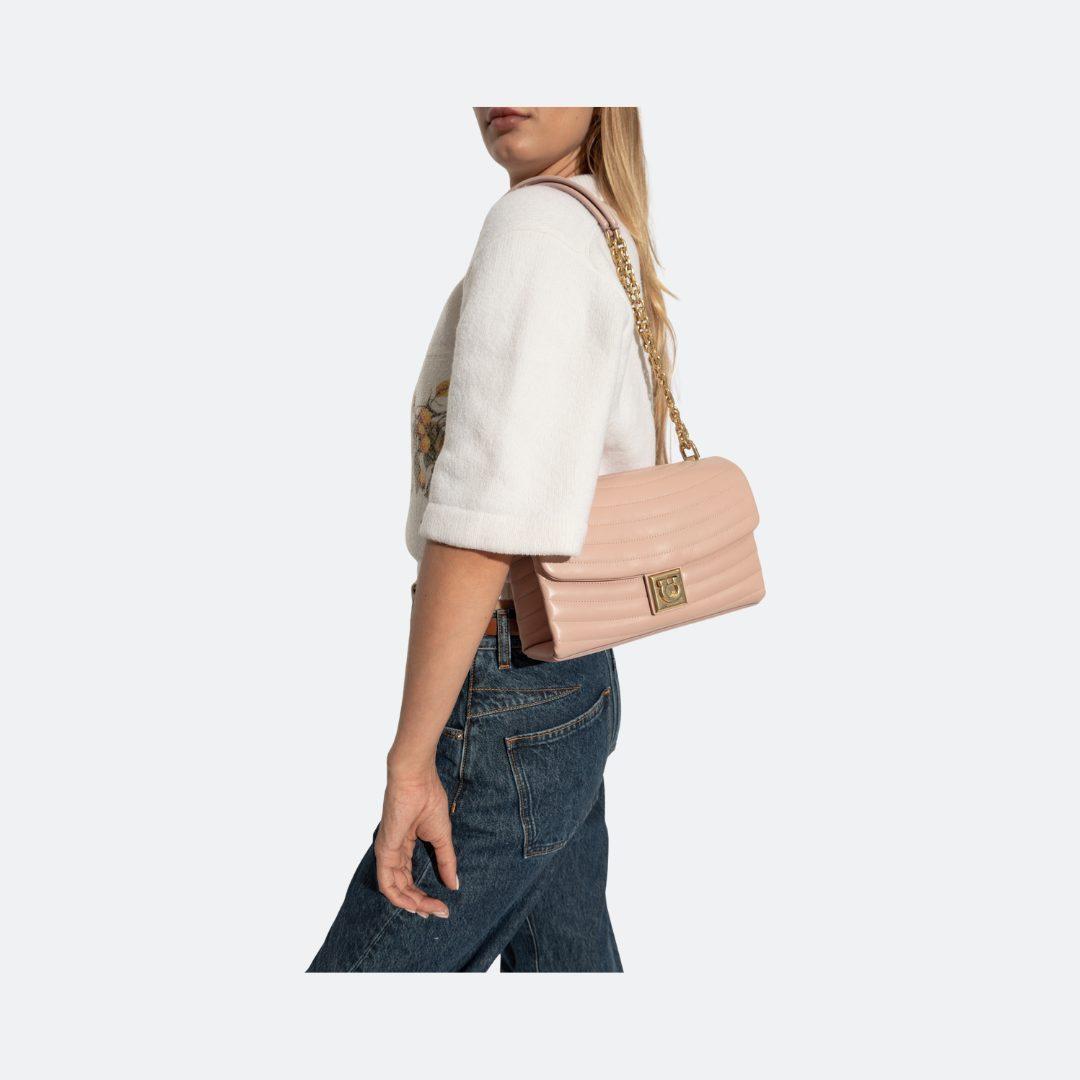 Ferragamo Quilted Chain-Linked Shoulder Bag alternate