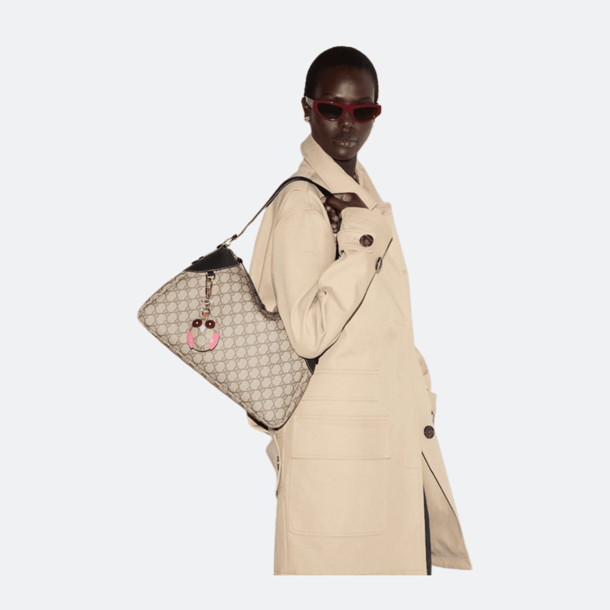 Gucci GG Emblem Medium Black Shoulder Bag in Monogram Canvas alternate